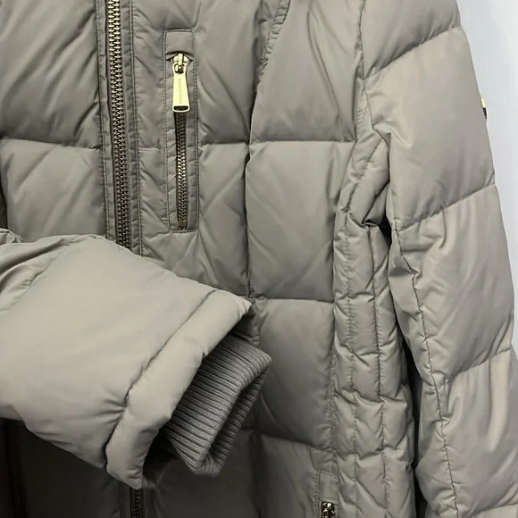 Michael Kors Grey Puffer Coat with Faux Fur Hood - Picture 6 of 6